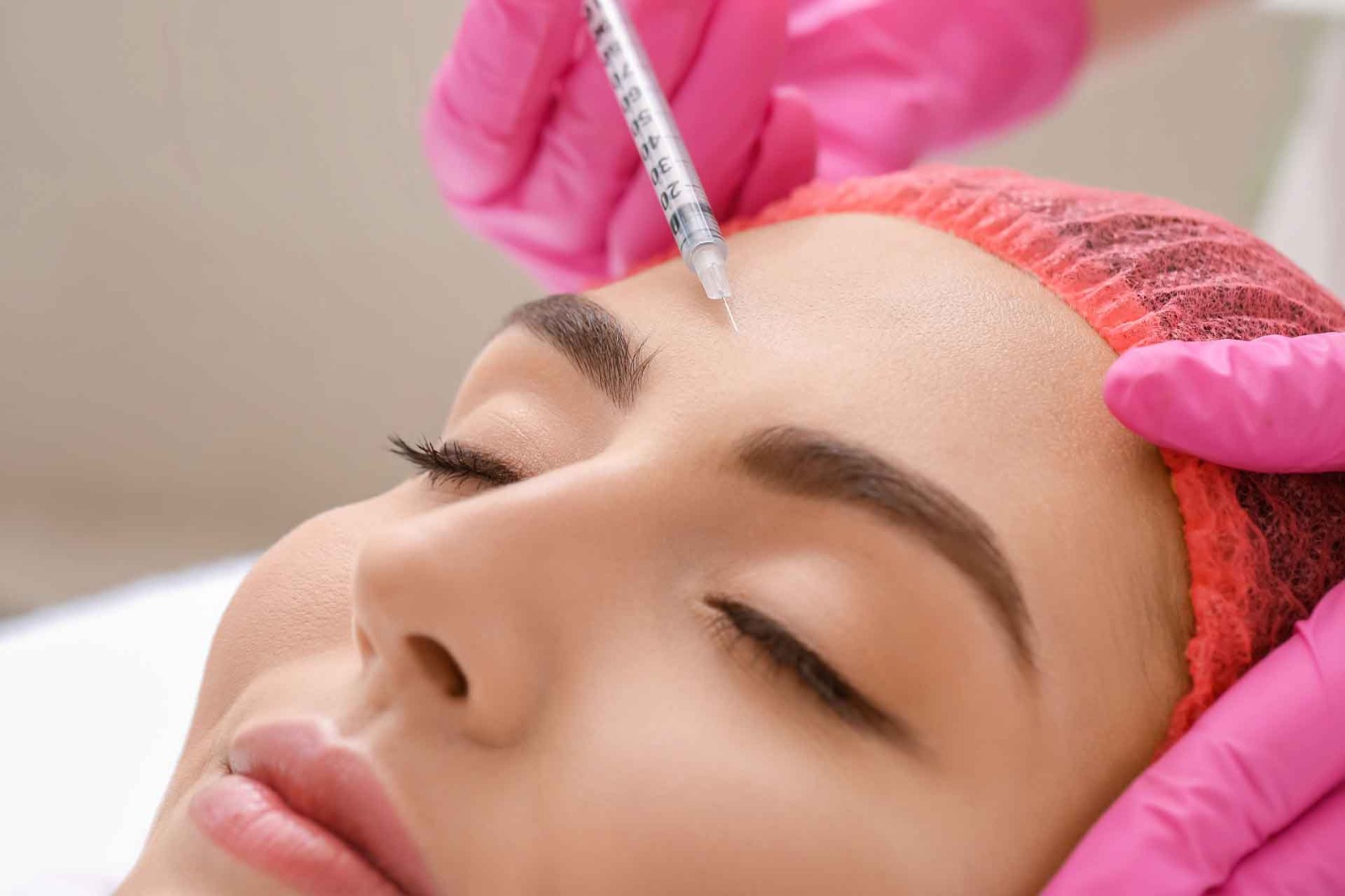 10 Radiant Face Treatments That Make You Glow Naturally
