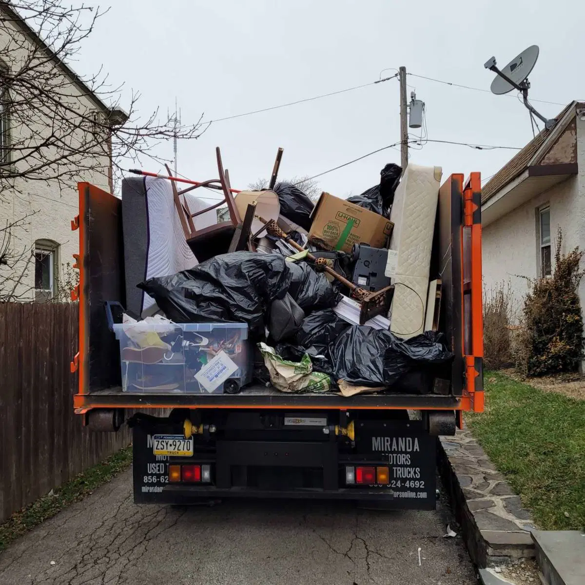Efficient Deck Removal Services Arizona: Safe & Affordable